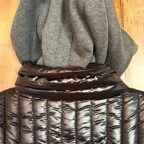 New Guess Packable Puffer Jacket Removable Hood  Stuff Sack M Black 22LMP719 - Picture 8 of 16